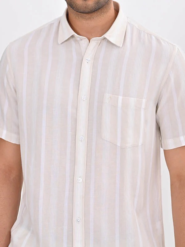 Indian Terrain Men's Regular Fit Half Sleeve Striped Off White Shirt